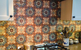 06-warm-craftsman-home-kitchen-stove-tile–Interior-design-berkeley-CA-nibler-600×800