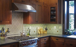 02-kitchen-counter-earthy-craftsman-berkeley-interior-design-600×800