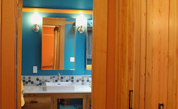 06-bath-hallway-interior-design-oakland-600×900